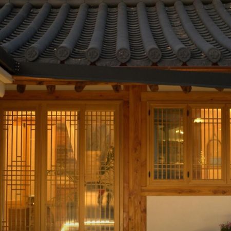 Dongparang Hanok Stay Gyeongju Exterior foto